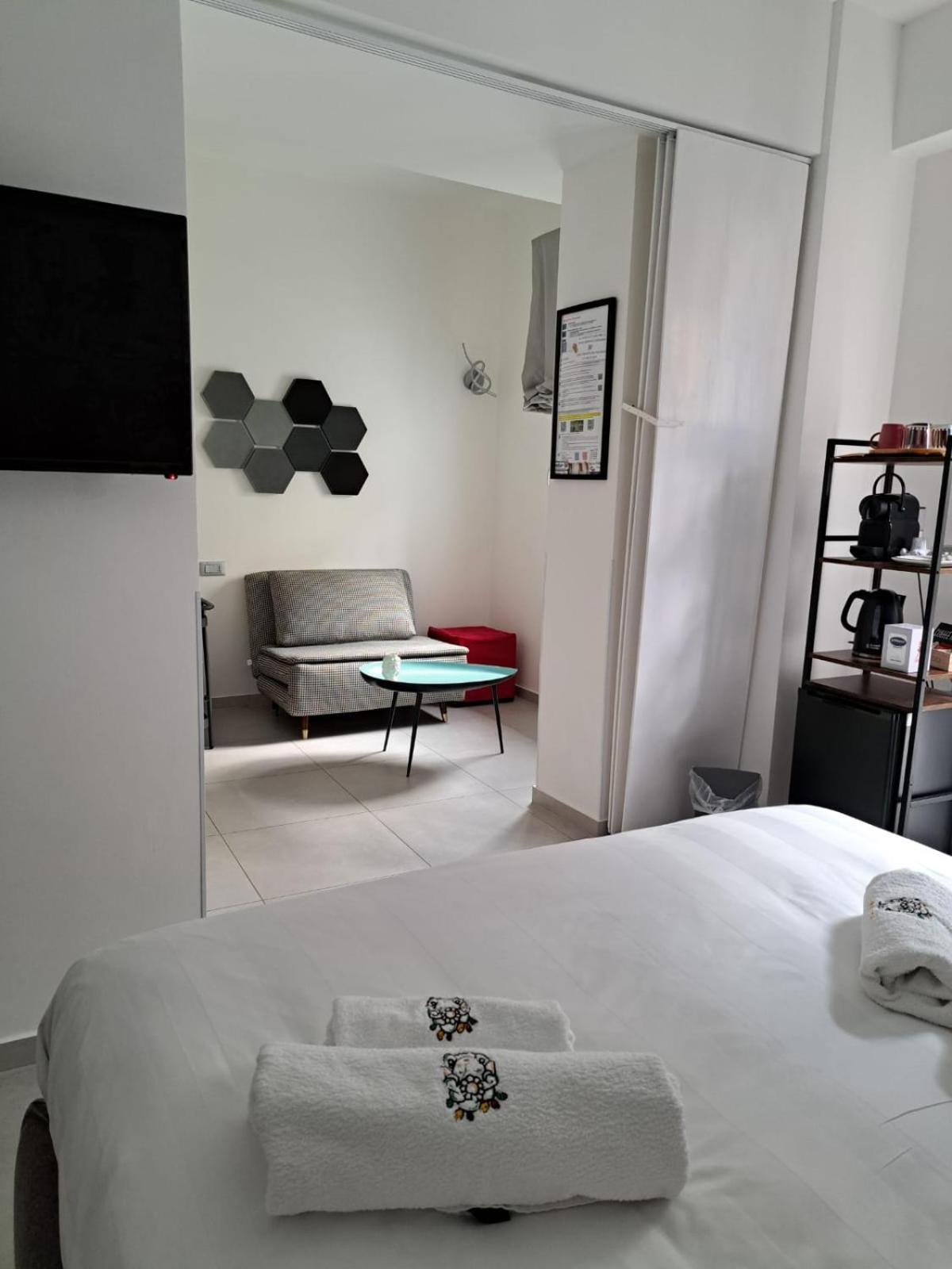 Sikelia Superior Rooms Milazzo Eksteriør billede