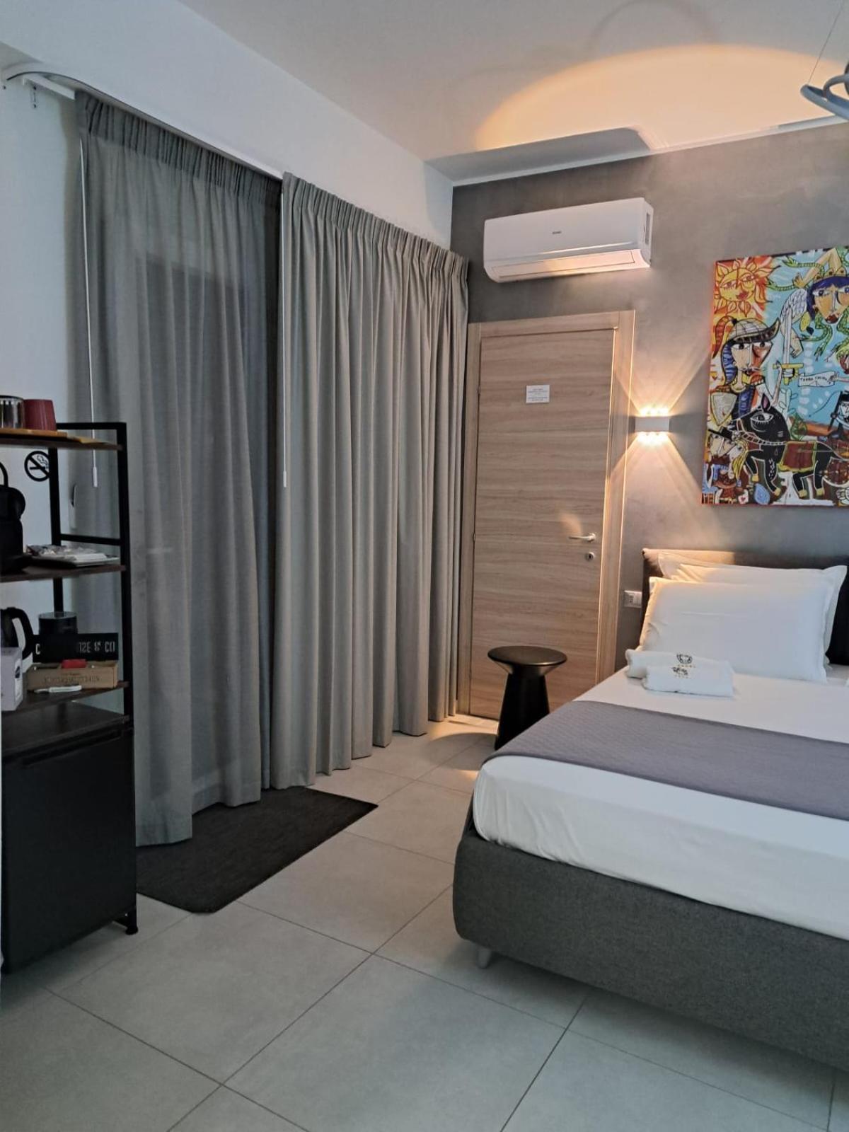 Sikelia Superior Rooms Milazzo Eksteriør billede