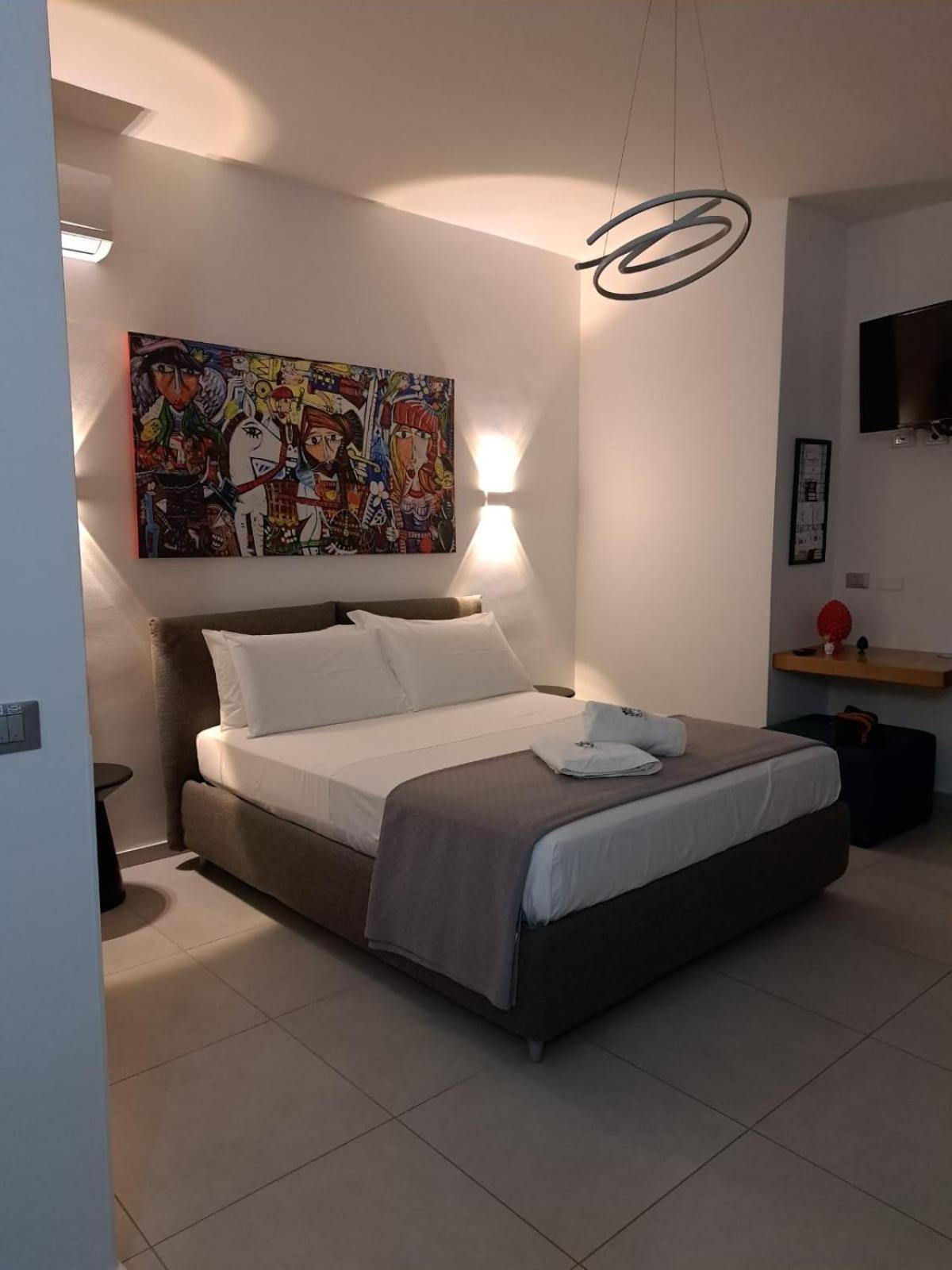 Sikelia Superior Rooms Milazzo Eksteriør billede
